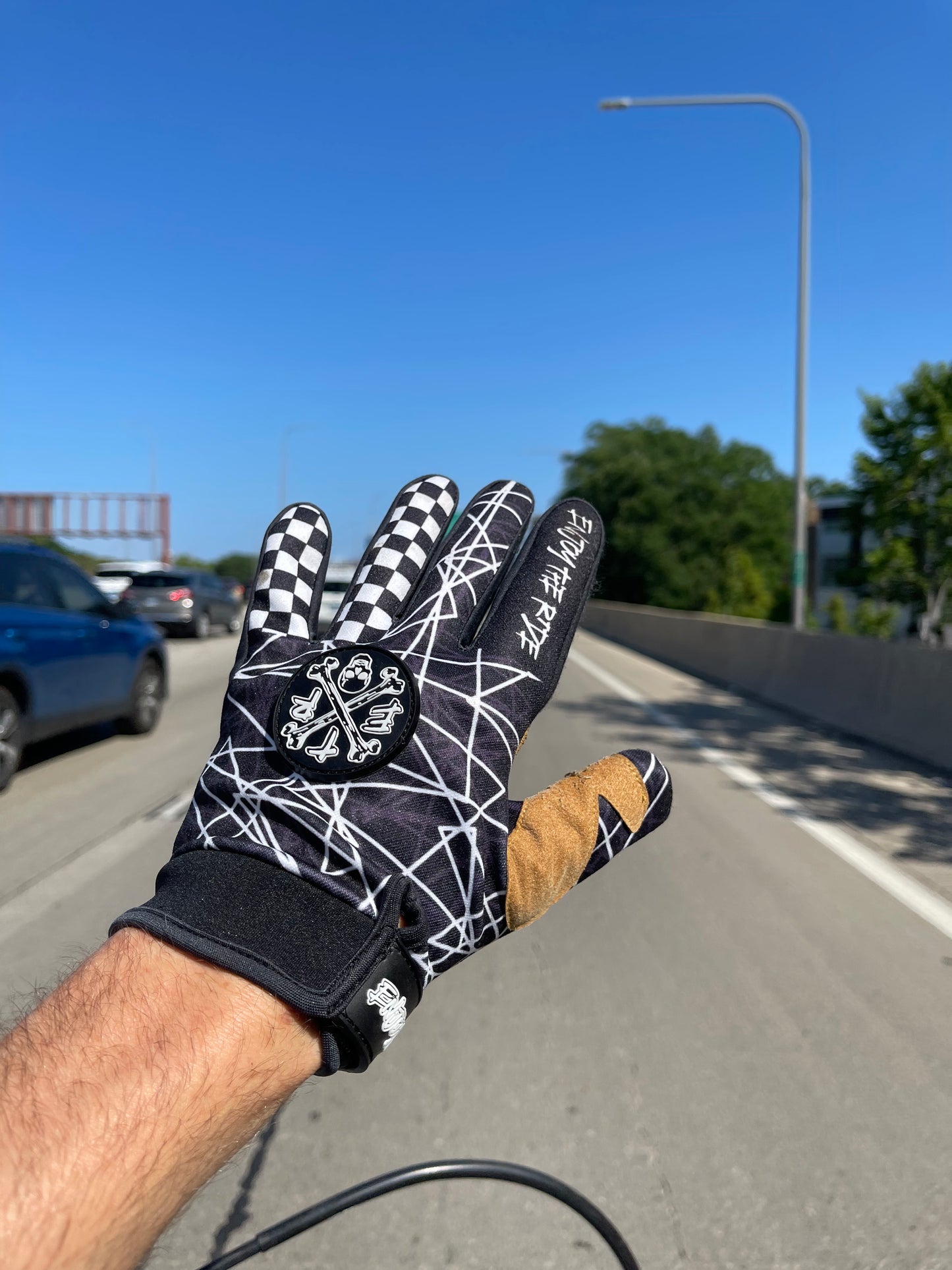 Crossbones Gloves